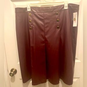 Liz Claiborne plus size faux leather skirt. Size 20W